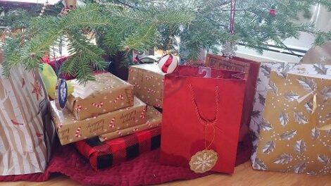 Let’s Make Secondhand Giving the New Norm Image